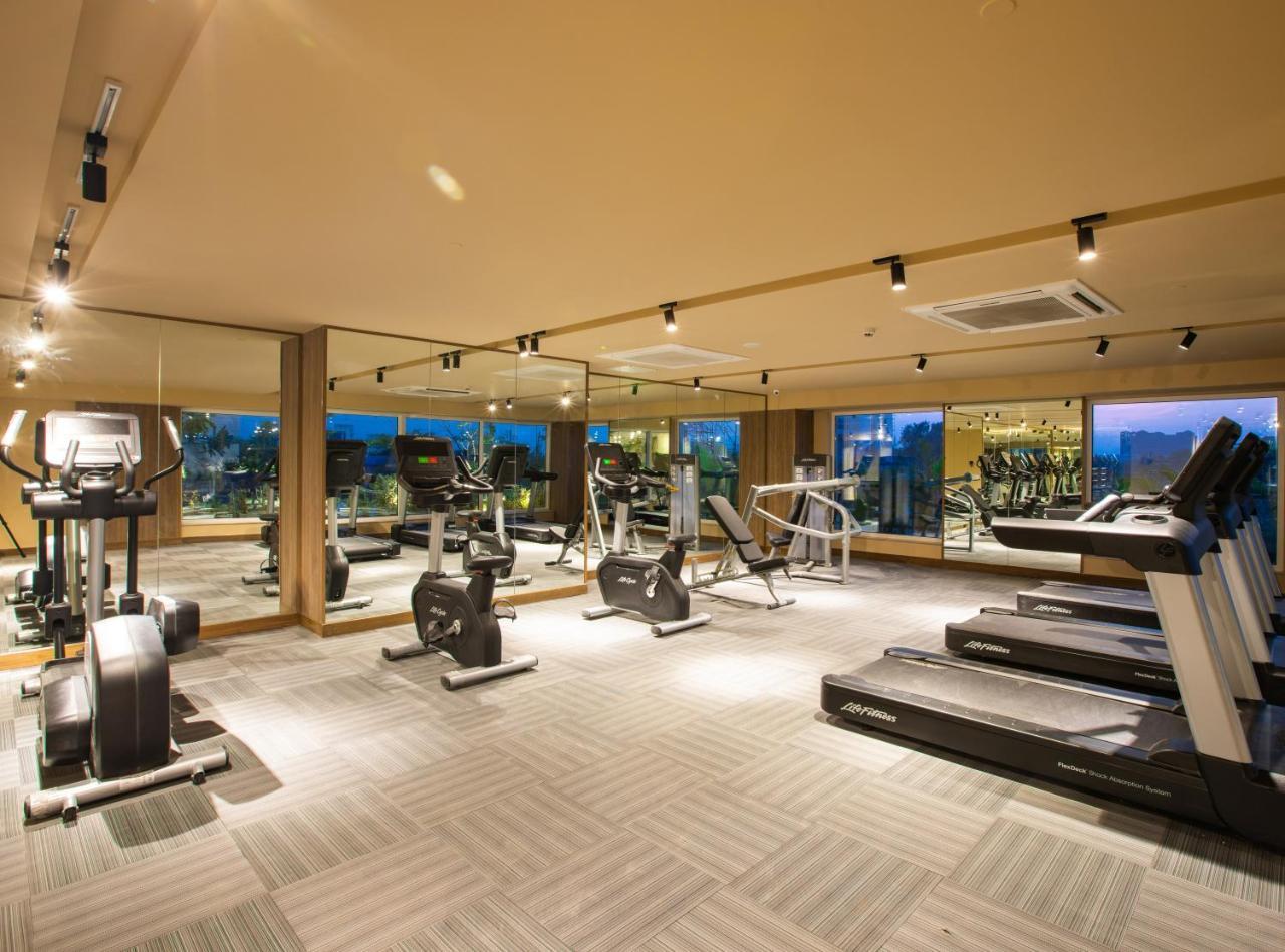 Lemon Tree Premier City Center Pune Exterior photo