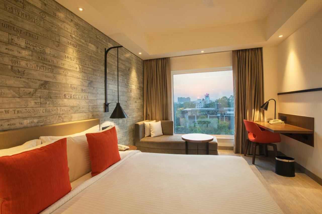 Lemon Tree Premier City Center Pune Exterior photo