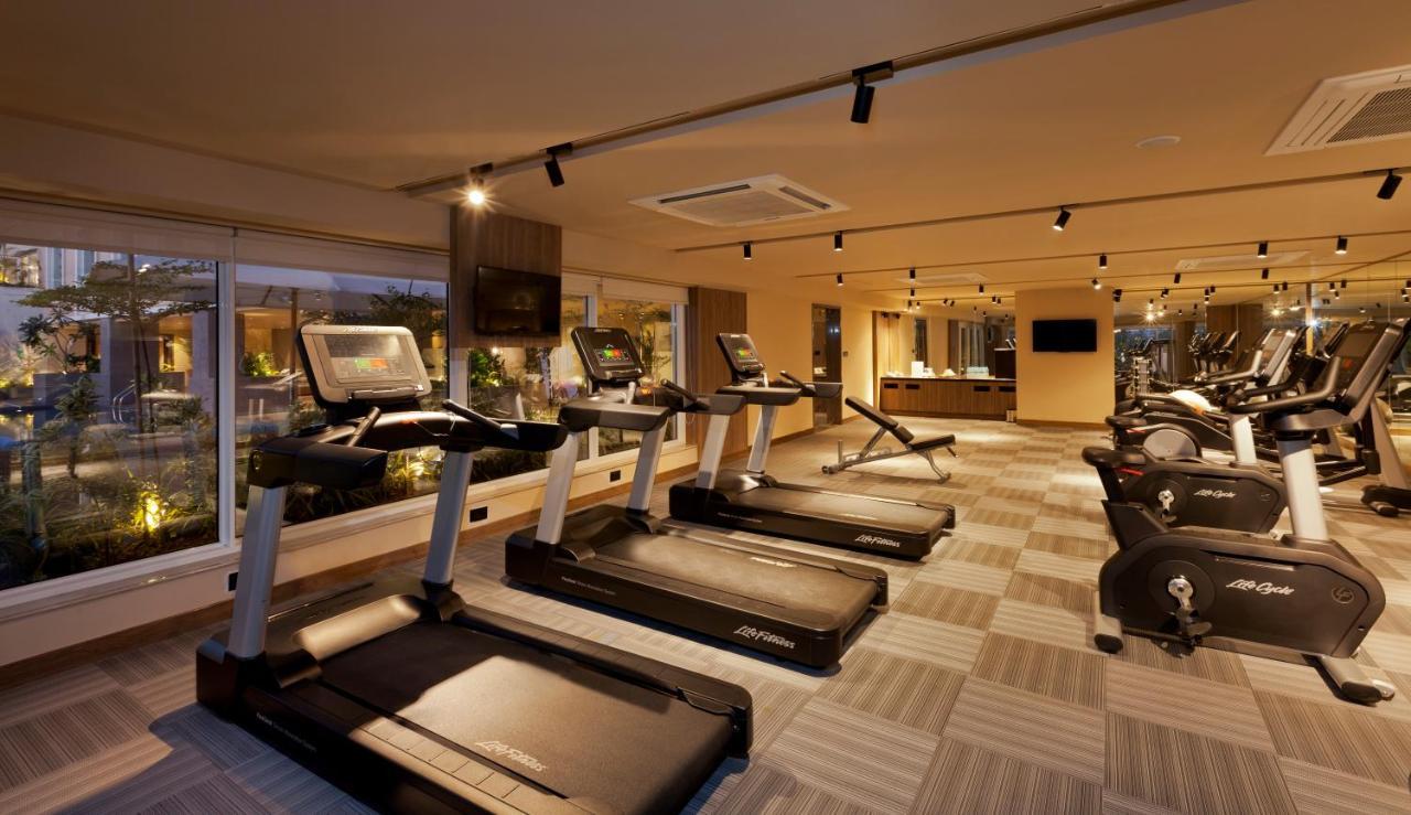 Lemon Tree Premier City Center Pune Exterior photo
